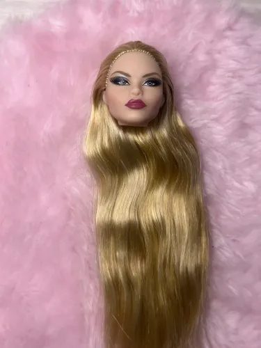 Barbie cabeça Styled Claudeth 