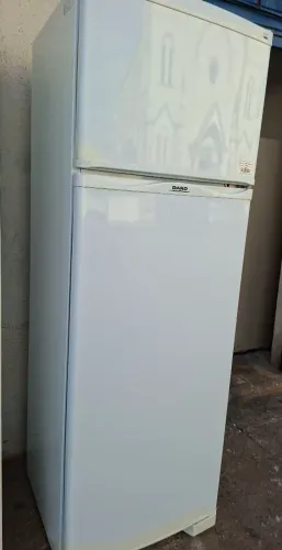 Vendo geladeira funcionando bem
