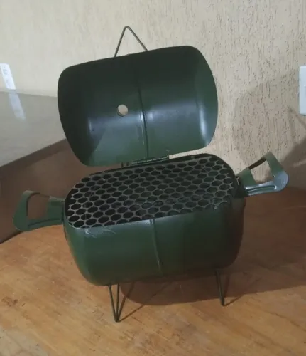 Mini churrasqueira 