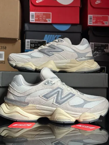Sneaker New Balance 9060 Sea Salt Concrete - tamanho 41BR, original (860)