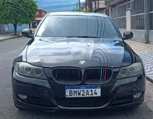 BMW 320I A 2010
