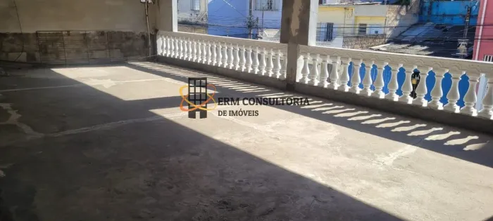 Casa para Venda em São Paulo, Vila Livieiro, 5 dormitórios, 2 suítes, 4 banheiros, 6 vagas