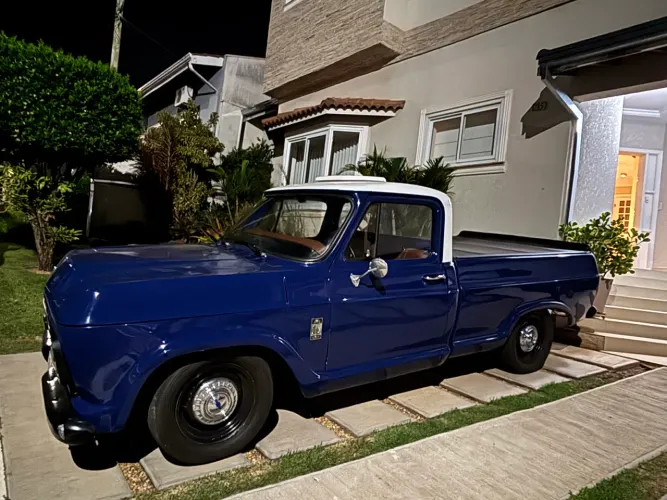 Chevrolet A-10 de Luxe 2.5/4.1 1985