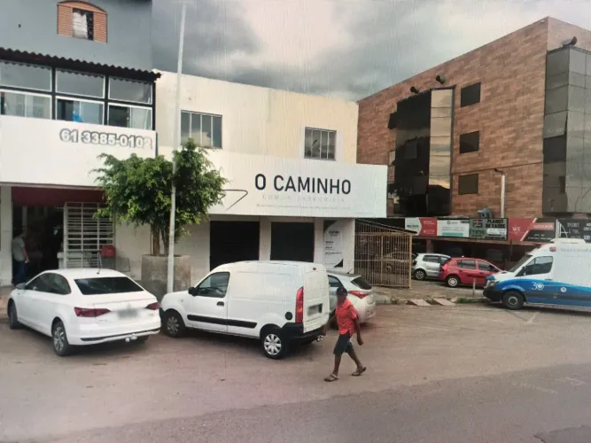 LOJA EM PONTO COMERCIAL, LOCALIZADA NA QUADRA 10 LOTE 15 LOJA 01 SETOR OESTE GAMA.