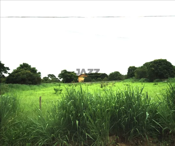 Terreno à venda no Village - Campinas - 1.500m², plano e com fácil acesso a Barão Geraldo