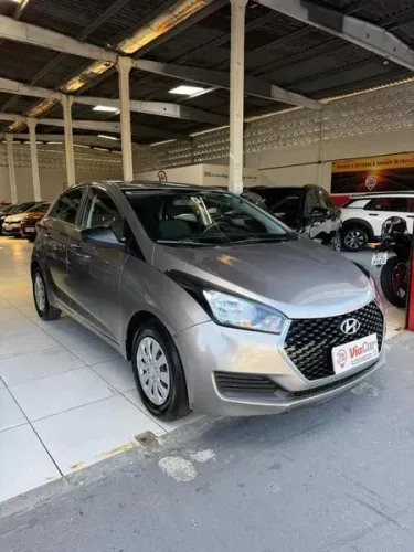 Hyundai HB20 Unique 1.0 Flex 12V Mec. 2019