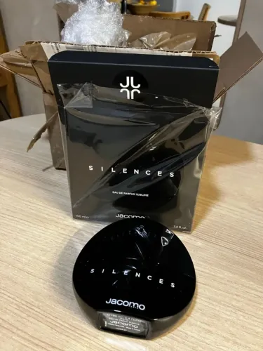 PERFUME JACOMO