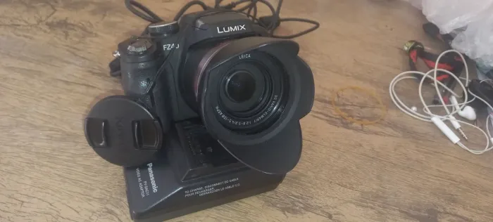 Panasonic Lumix DMC-FZ40 semi Profissional 