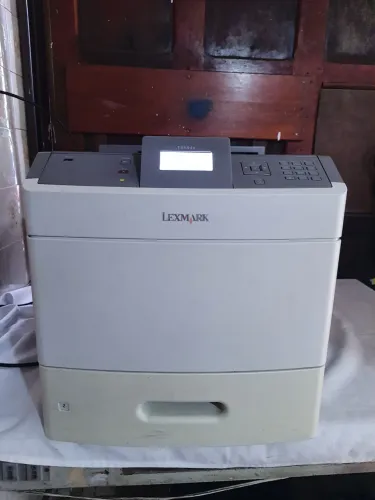 Impressora Lexmark T654dn 127V. Monocromática no Estado. Leiam! Não está imprimindo