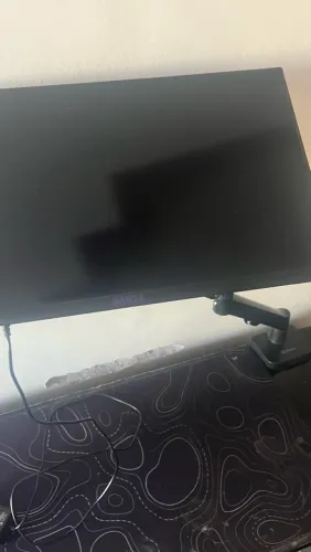 monitor e suporte articulado