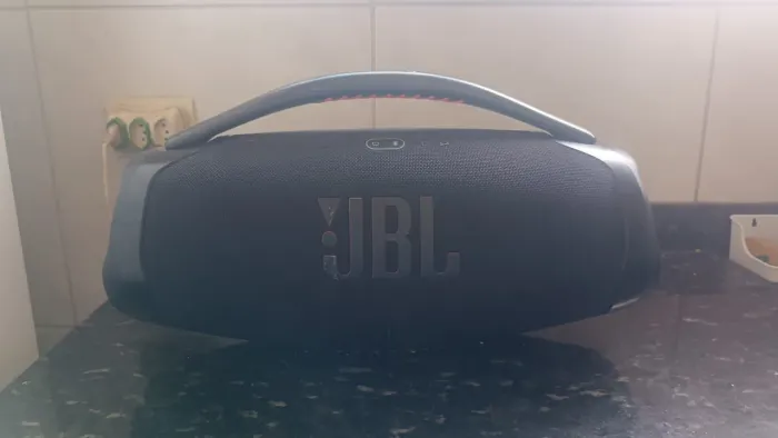 JBL boombox 3