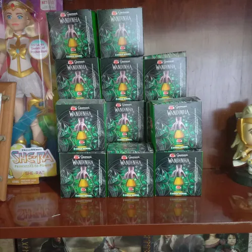 Mãozinha Thing Guaraná Wandinha Wednesday Netflix
