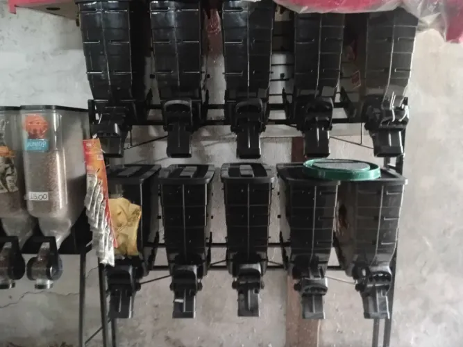 Dispenser de ração