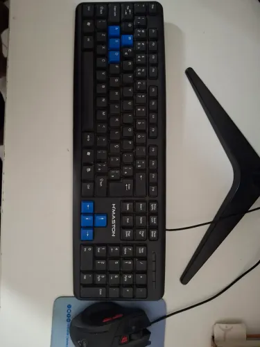 Vendo teclado e mouse RGB