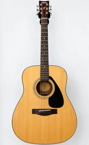 Violão Yamaha