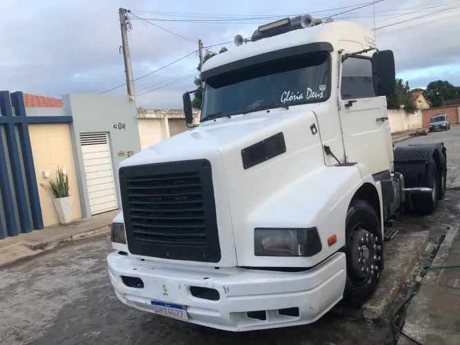 Vende-se volvo nl 10 340