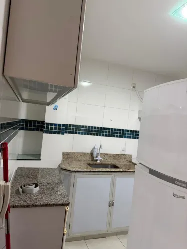 Vendo Apartamento muito confortável e impecável