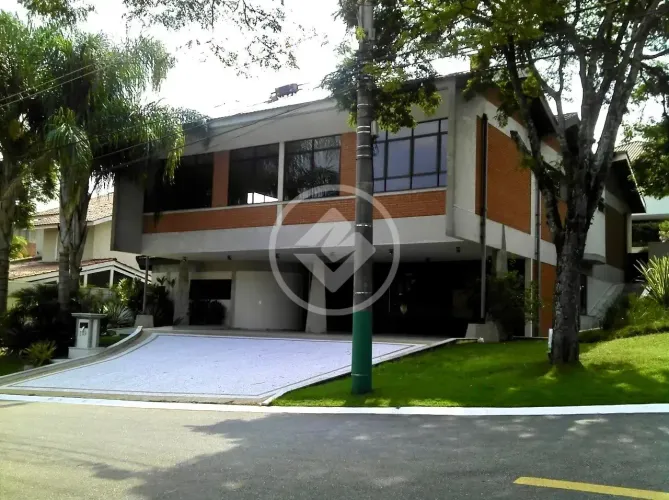 Casa de Esquina para Locação, 425mts2, 4 dorms, 4 suítes, 4 vagas, Lazer Completo, Alphavi
