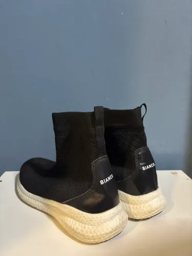 Sapato sneaker preto