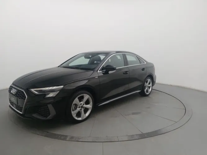 Audi A3 Sedan S-line 2.0 TFSI S-tronic 2024
