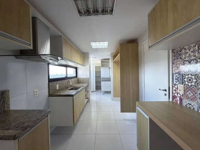 Palácio das Águas, Apartamento com 3 suítes semimobiliado, Moveis planejados em todos os a
