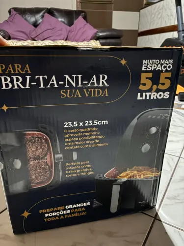 Air Fryer Britânia BFR50 Redstone 5,5L - Nova e Lacrada