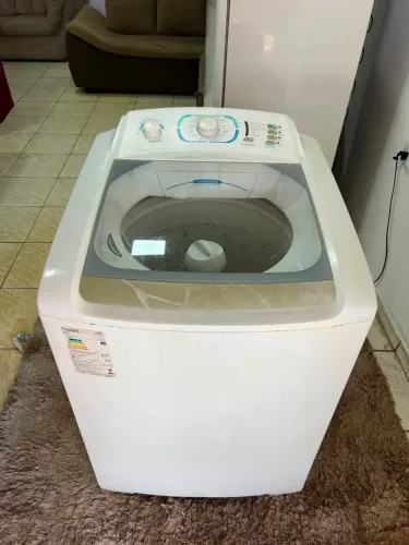 Máquina Electrolux faz tudo 12kg usada em bom estado ((ENTREGO GRATIS))