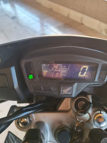 Vendo ou troco uma biz 125