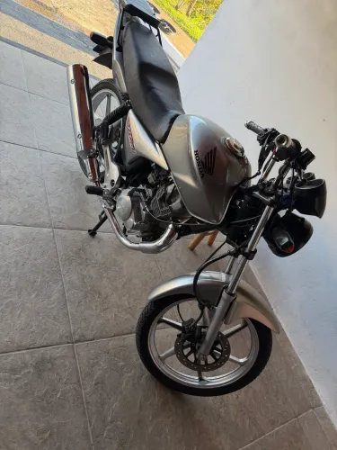 Cg titan 150 edição especial ESD 