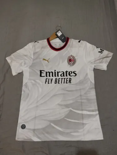 Camisa de time Milan 26/27