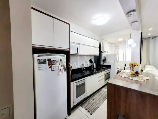 Apartamento, com 2 dormitórios, sendo 1 suíte, de 174 m² Areias - São José