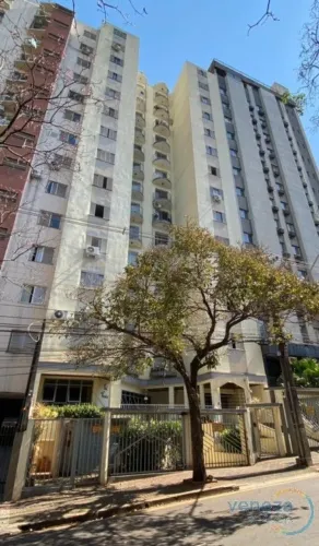 Apartamento à venda no Edifício Vania, Centro de Londrina