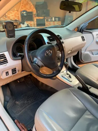Toyota Corolla XEI 2.0 Flex 16V Aut. 2012