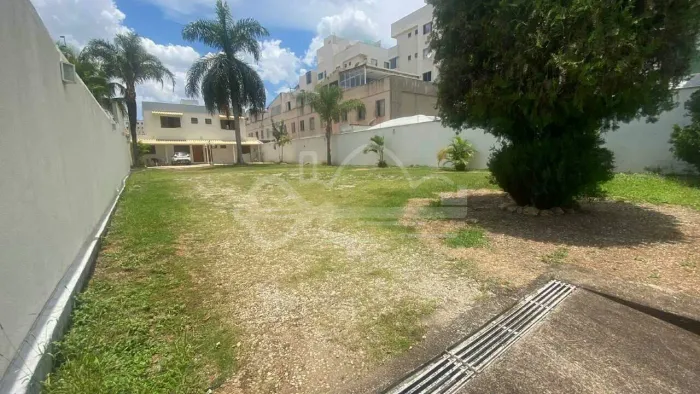 Lote comercial à venda, 10 vagas, Castelo - Belo Horizonte/MG