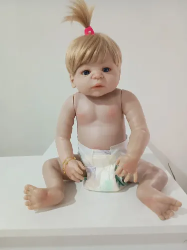 Bebê reborn 55cm usado
