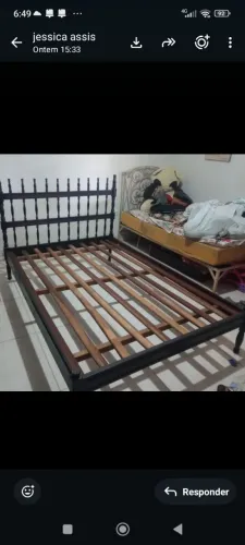 Cama antiga madeira torneada