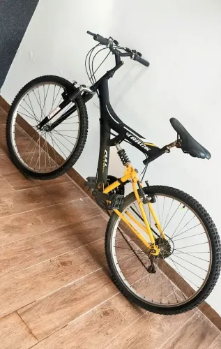 Bike TK3 Track Aro 26 - Em bom estado 
