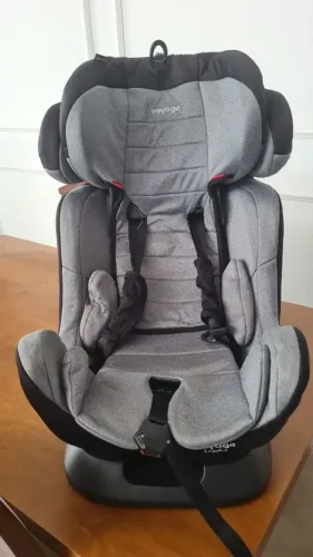Cadeirinha Voyage