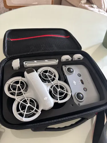 Drone DJI NEO completo 