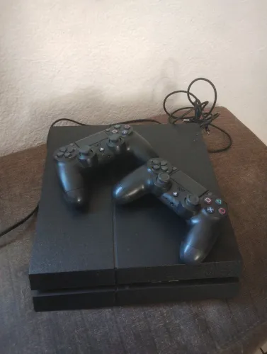 Vendo Playstation 4