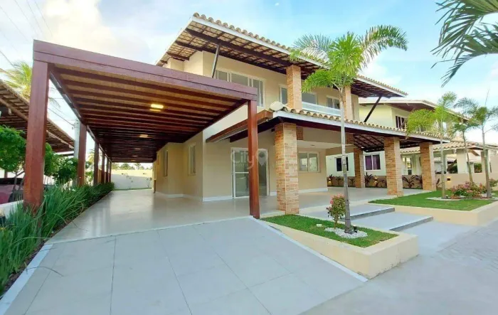 Casa de Condomínio à Venda (4 quartos, 3 suítes)  Aracaju/SE | Porcelanato | Varanda Gourm