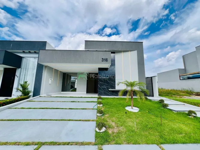 CONDOMÍNIO MORADA DOS PÁSSAROS - Casa Térrea de Luxo com Piscina,100 % CLIMATIZADA e Energ