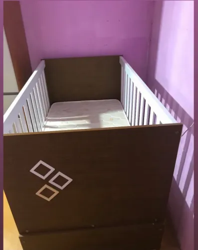 Berço seme novo 650 sem colchão 
