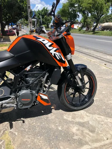 KTM Duke 200