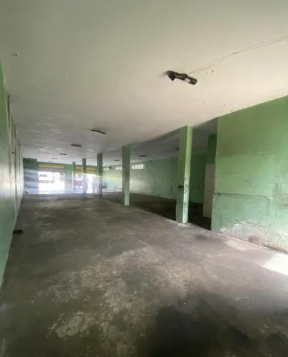 ALUGO PONTO COMERCIAL