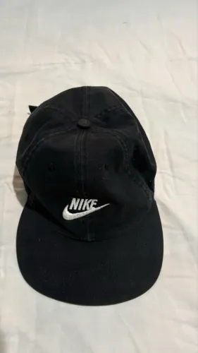 Boné