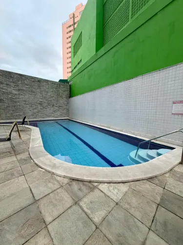 ALUGO APARTAMENTO COM TRÊS QUARTOS EM BOA VIAGEM