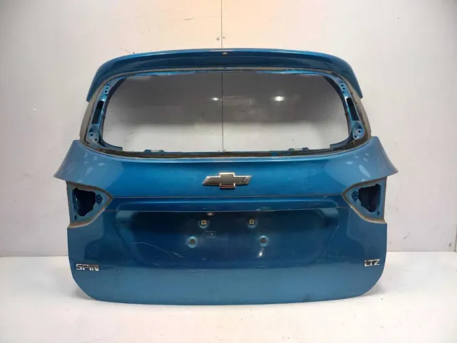 Tampa do porta-malas Chevrolet spin 17/21?