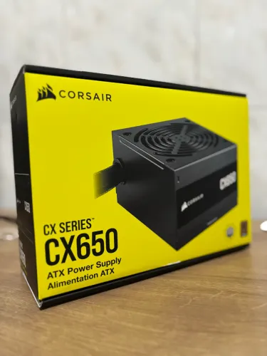 Fonte Corsair 650W - à venda