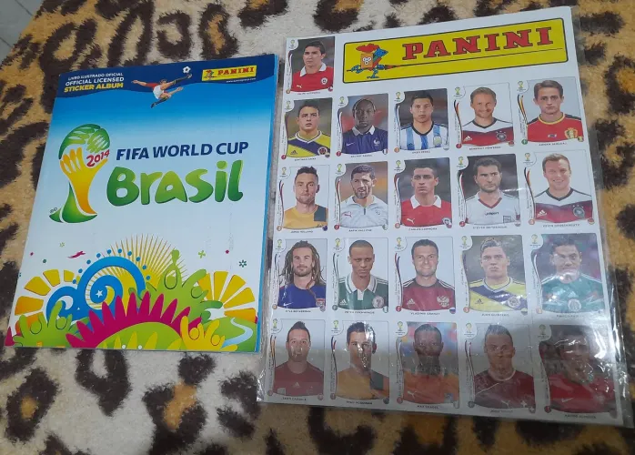 Álbum Copa do Mundo 2014 COMPLETO + Kit Atualização